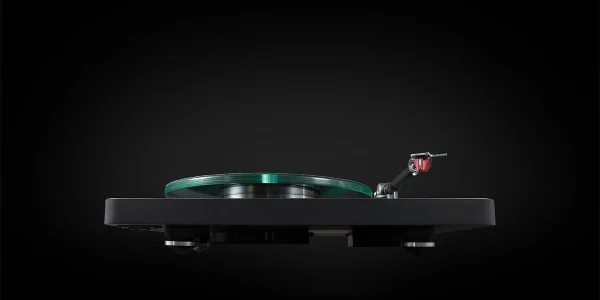 grand choix Platines Vinyles NAD C 588 7